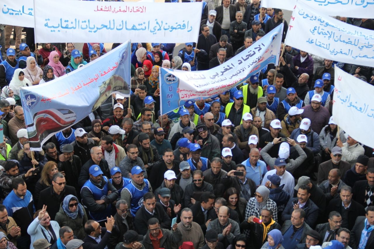 احتجاج قوي على الهجوم المعادي للحريات النقابية  وعلى محاولة تمرير المشروع المشؤوم للقانون التكبيلي للإضراب ليوم 24/2/2018